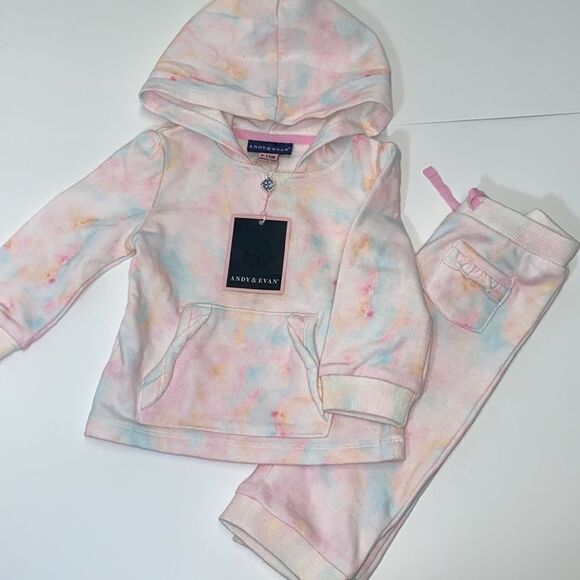 New Andy & Evan sweater & pant set 9-12 Months - Picture 6 of 6